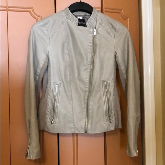 Express Jackets & Blazers - 👀 LAST CHANCE! Sexy and fun faux leather jacket